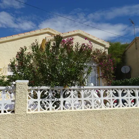 Casa Mira La Vega *